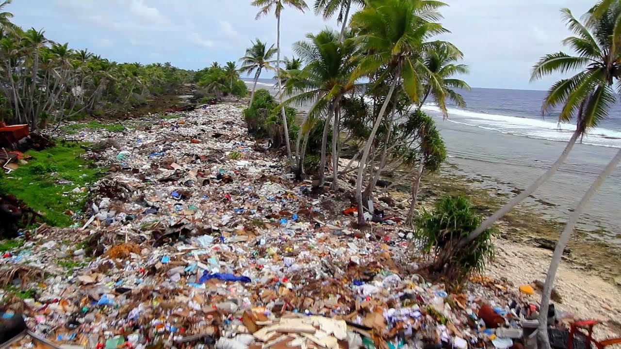 Oc&eacute;an de plastique