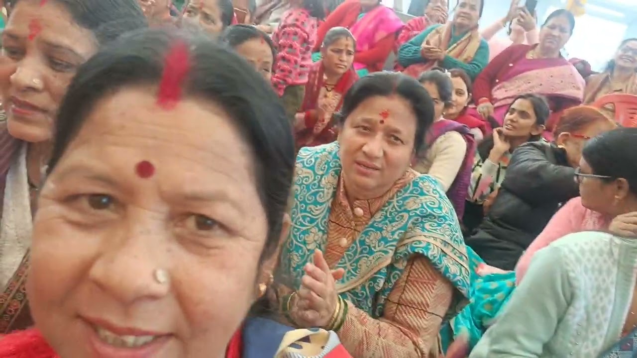 #🌺 शिव भोले कैलाश मां तेरो, डमरू बाजे डमा  डमा🌺 लाइक सब्सक्राइब जरूर करना 🙏 देवभूमि उत्तराखंड ♥️