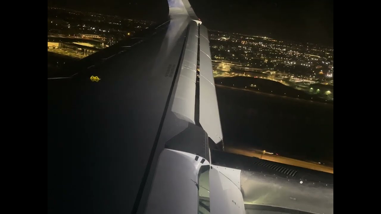 Frontier Airlines Airbus A321 Night Landing at Phoenix Sky Harbor International Airport (KPHX)