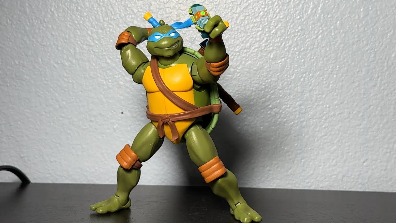 The BEST TMNT figure to get on sale! Super7 ULTIMATES TMNT wave 12 Leonardo review