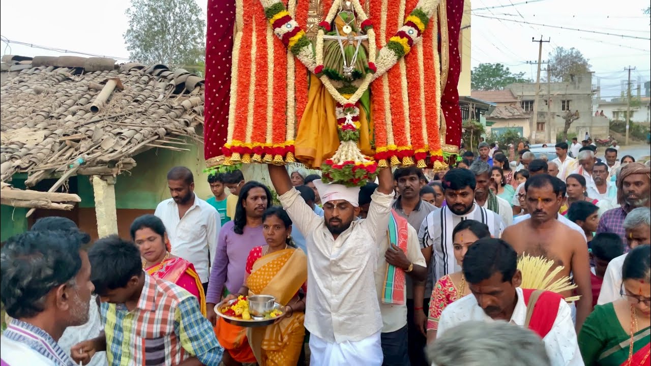 DEVARU KUNITHA - KARIYANNA KENCHANNA - KODIYALA KARENAHALLI - HANISHA huttu habbada prayuktha
