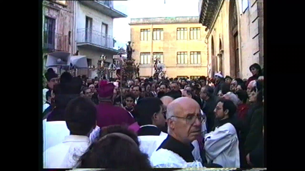 Ragusa Ibla. Processione di S.Giorgio e S. Giovanni 11 Gennaio 1993.