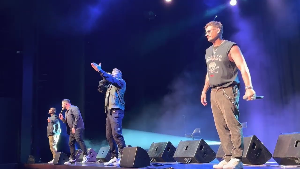 U Make Me Wanna (Blue 20th Anniversary Heart and Soul Tour Singapore)