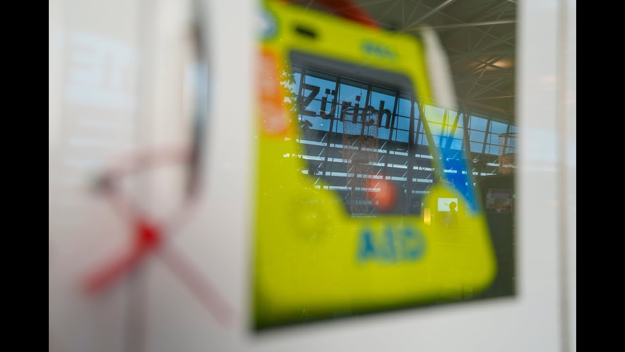 ZOLL AED 3 am Flughafen Z&uuml;rich