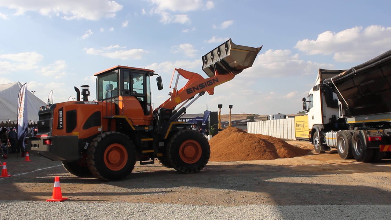 N12 Route Sales Yard Demonstration