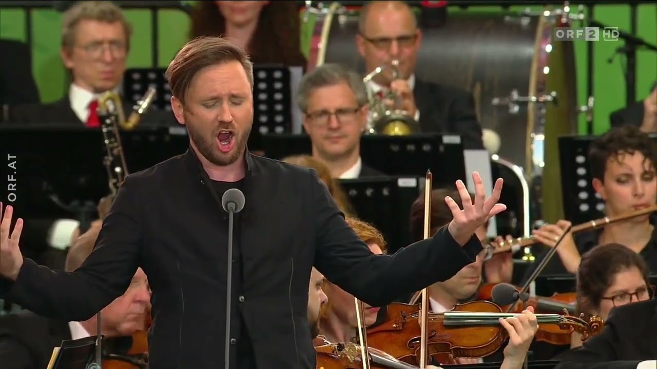 Rafael Fingerlos - Dicitencello vuie (Dicitencello Vuje) - live Praterkonzert 2023 Wr.Symphoniker