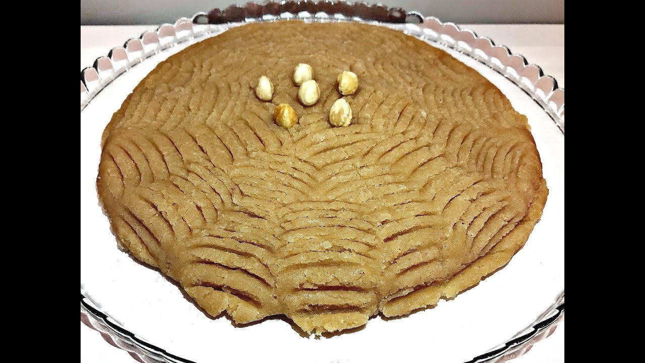 Hallv Pa Miell me Qumsht e Leht dhe Perfekte - Tam Kıvamında Unsuz İrmik Helvası