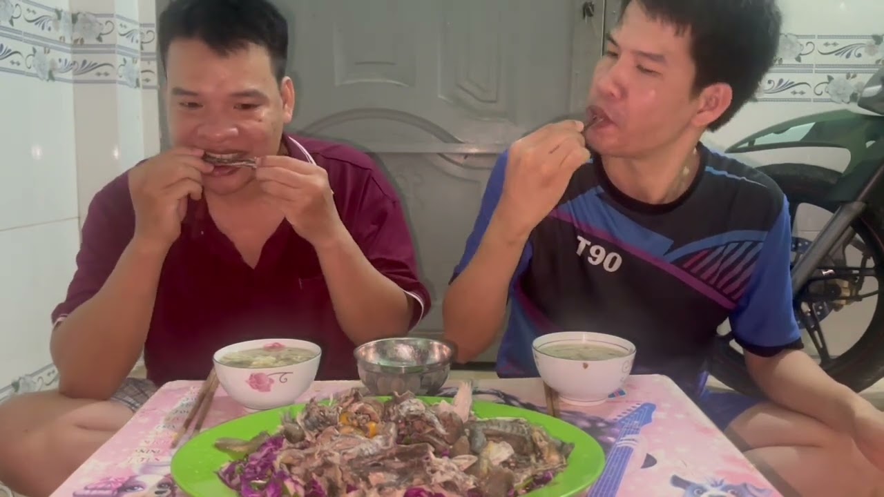 Cháo gà đậu xanh mời cả nhà