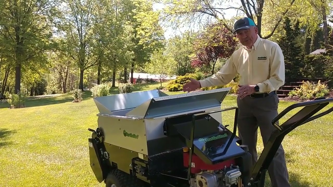 Earth&Turf 100SP Top Dresser - Overview