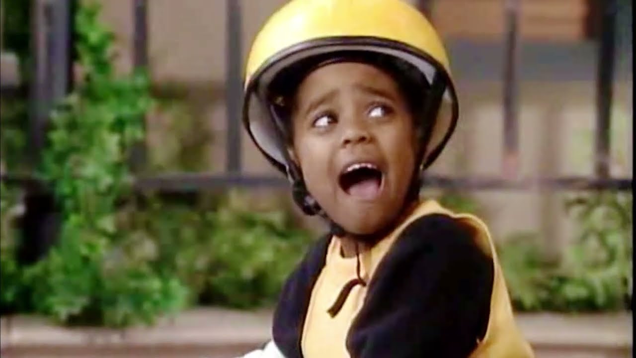 CLIFF LETS GO?! RUDY’S FIRST BIKE RIDE Ends in DISASTER on THE COSBY SHOW!