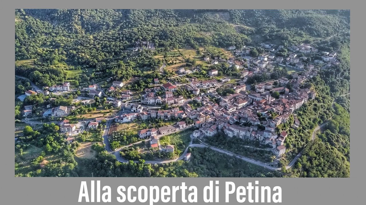 ALLA SCOPERTA DI UN PICCOLO PAESE CAMPANO di nome Petina |Motovlog#6|GoproH4B|Dji Mavic Mini|