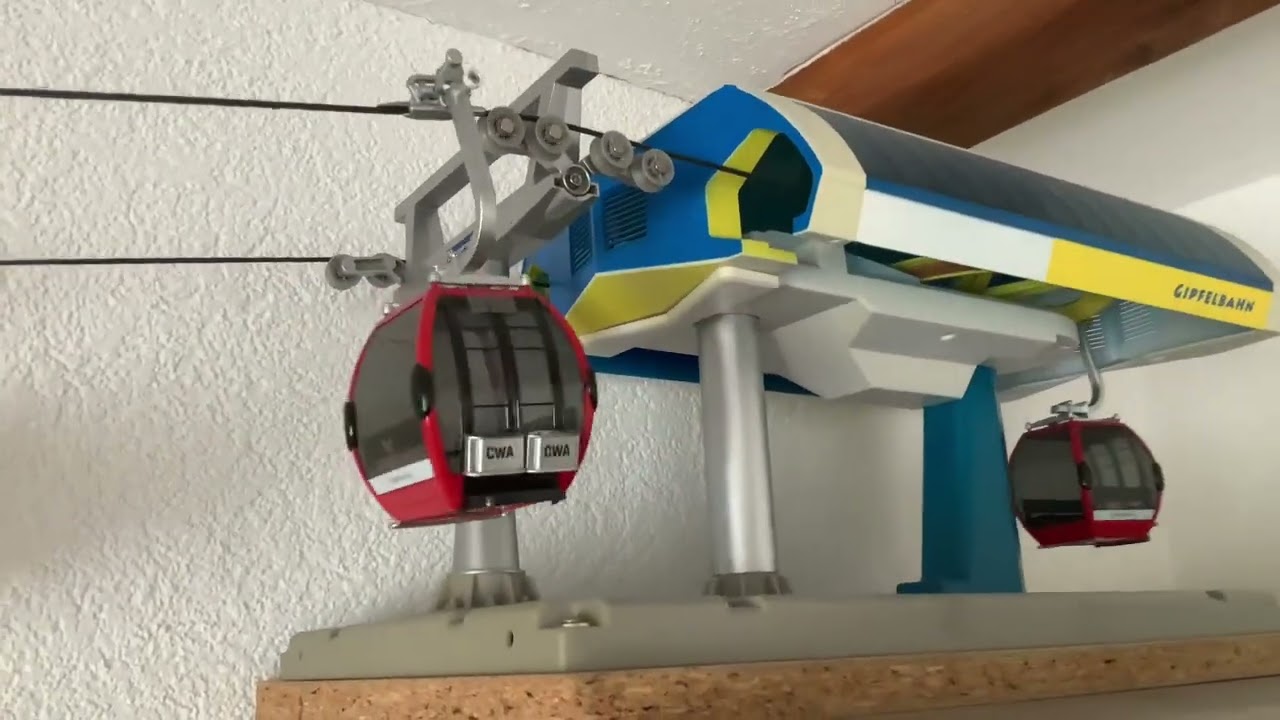 Jägerndorfer Spur G LGB Seilbahn elektrisch mit Gondeln von Scuol