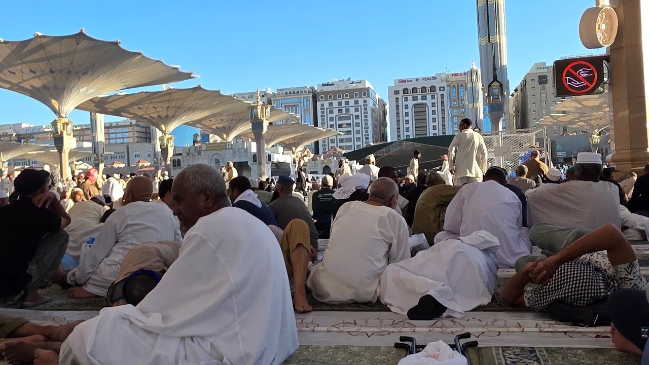 مسجد نبوی صلی اللہ علیہ والہ وسلم #madinah #ziyarat #makkah #islam #viralvideo #youtube #shorts