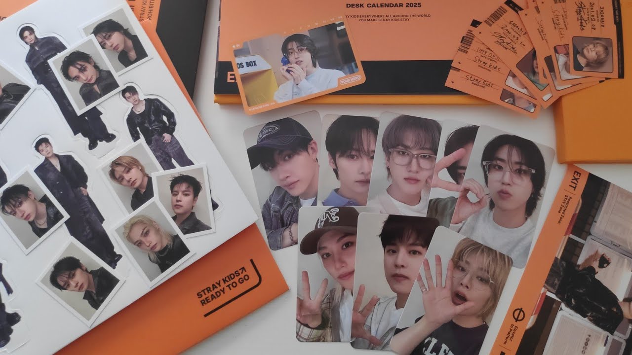 Stray Kids Japan 2025 Season Greetings unboxing!