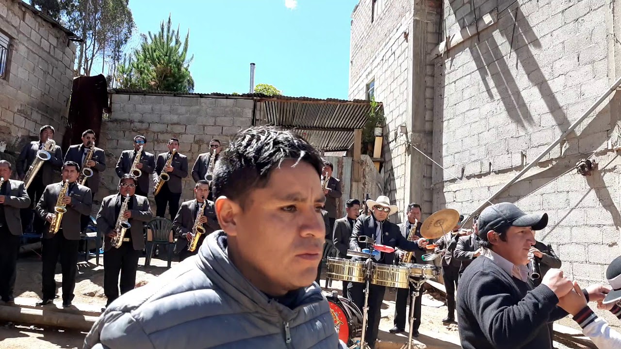 Orquesta  típica la  filarmónica  unión  sociedad  Perú  la de  los  ricos  huaynos