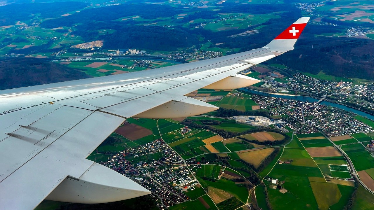 [4K] Full Flight | SWISS | Airbus A220-300 | Geneva (GVA) - Zurich (ZRH) | LX2817 | HB-JCM