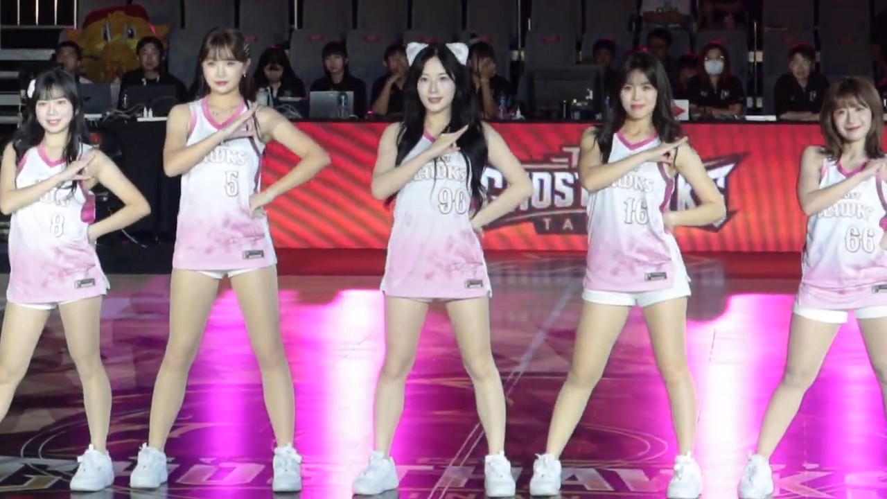 2026.03.08 國立成功大學中正堂 開場表演 Wing Stars 朴旻曙