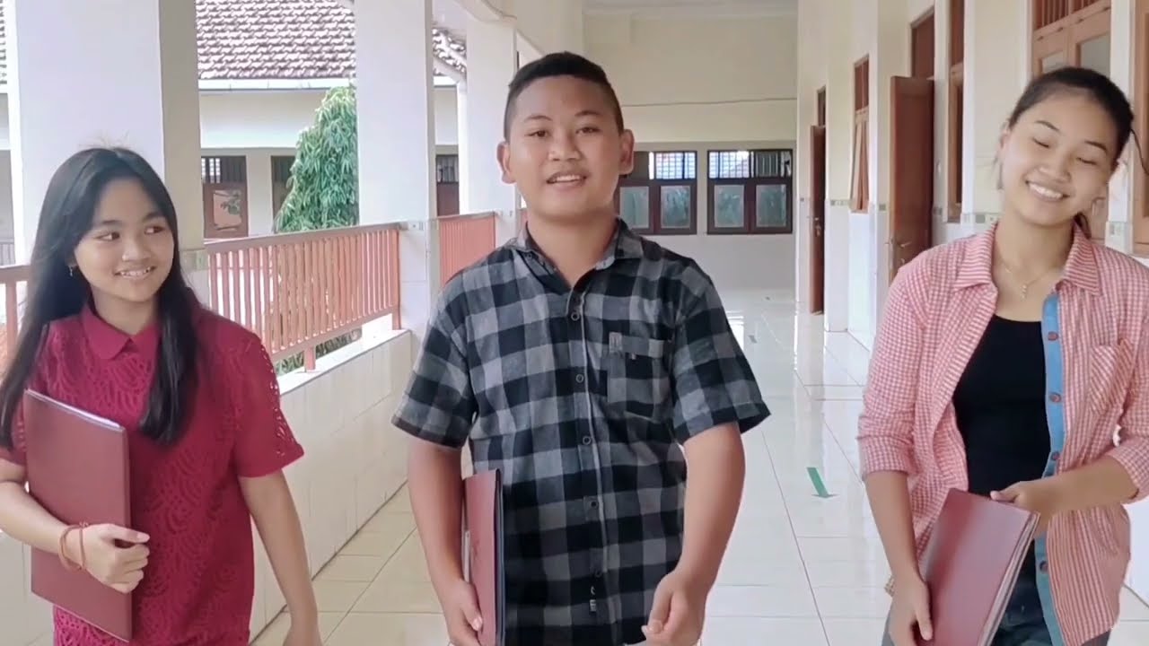 VIDEO PERPISAHAN SISWA-SISWI KELAS 6 SD KANISIUS TLOGOSARI KULON SEMARANG TAHUN AJARAN 2021/2022