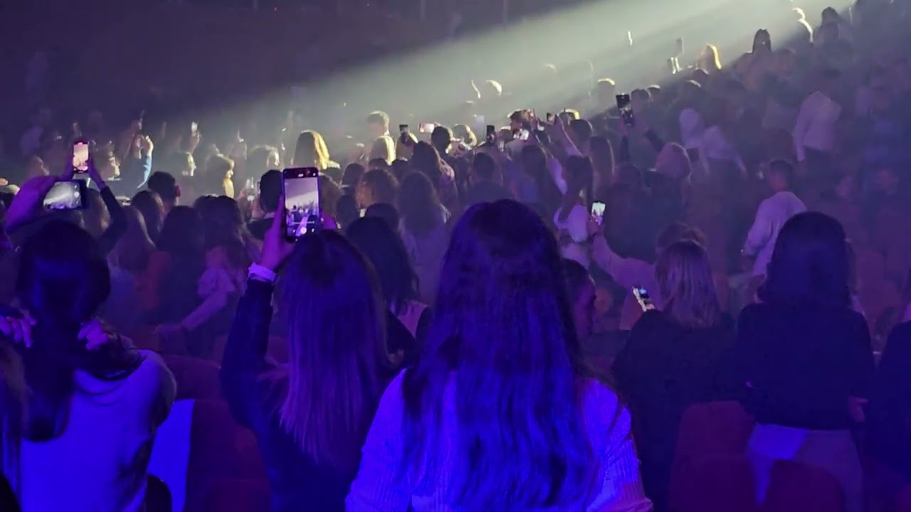 'El tiempo' - Antonio José // Concierto en Granada
