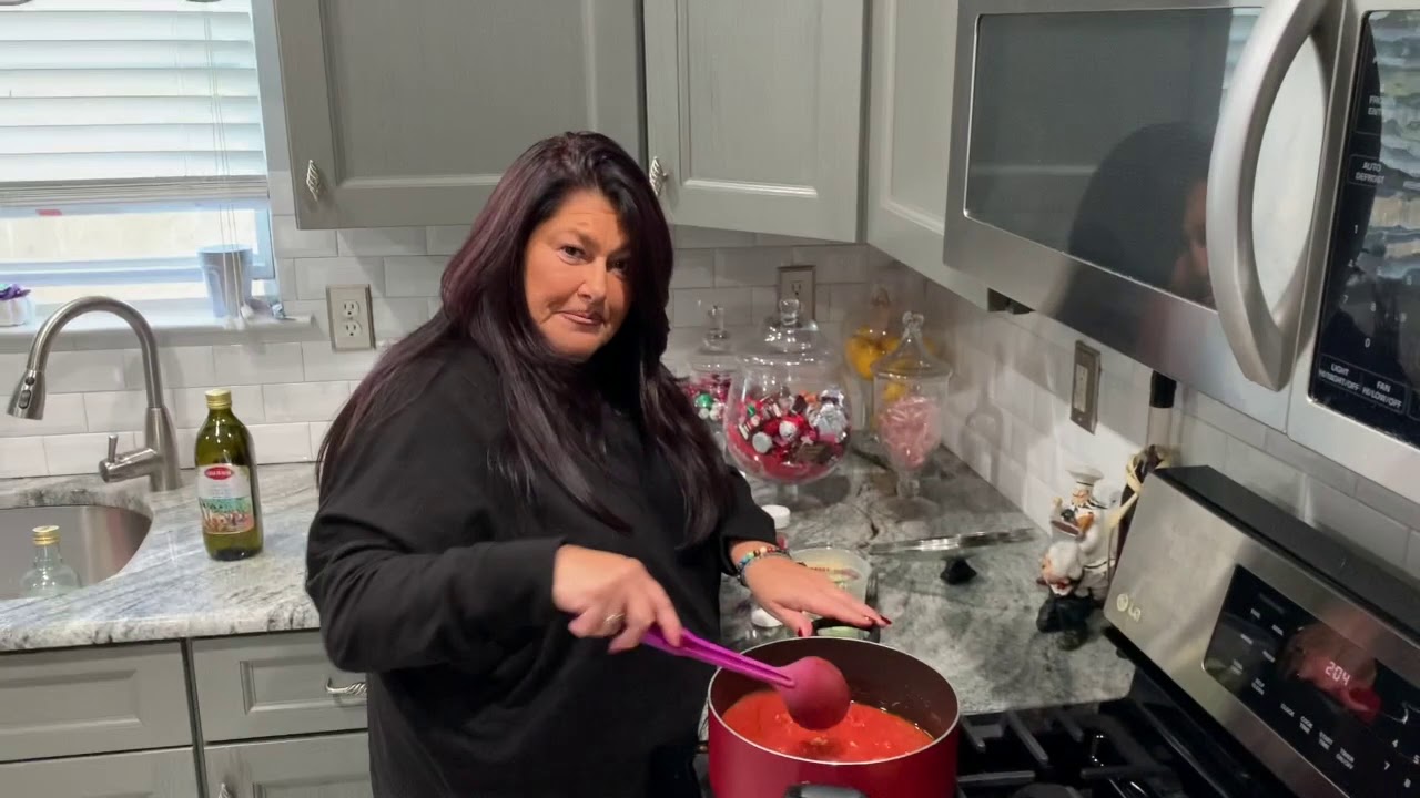 Roe Roe's Kitchen I Italian mother makes steak pizzaiola