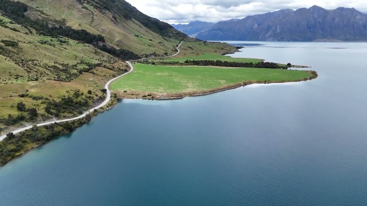 Lake Hawea New Zealand 