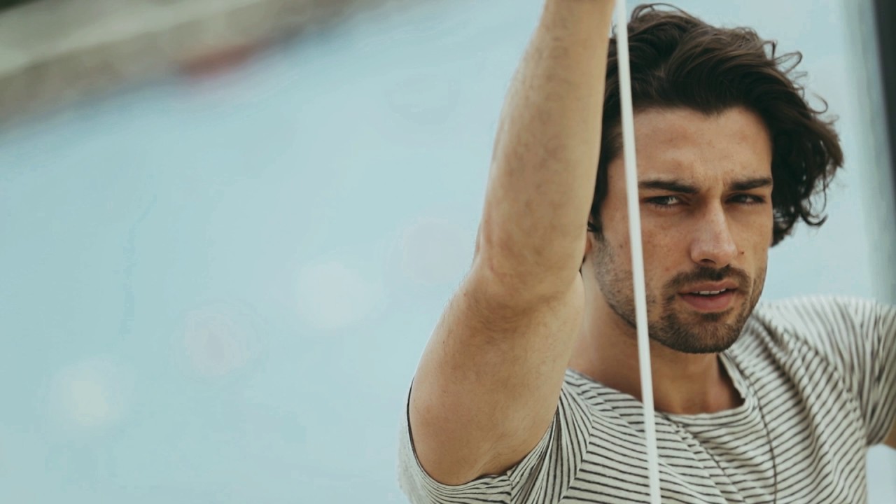 Alp Navruz ( Cosmopolitan Temmuz 2017)