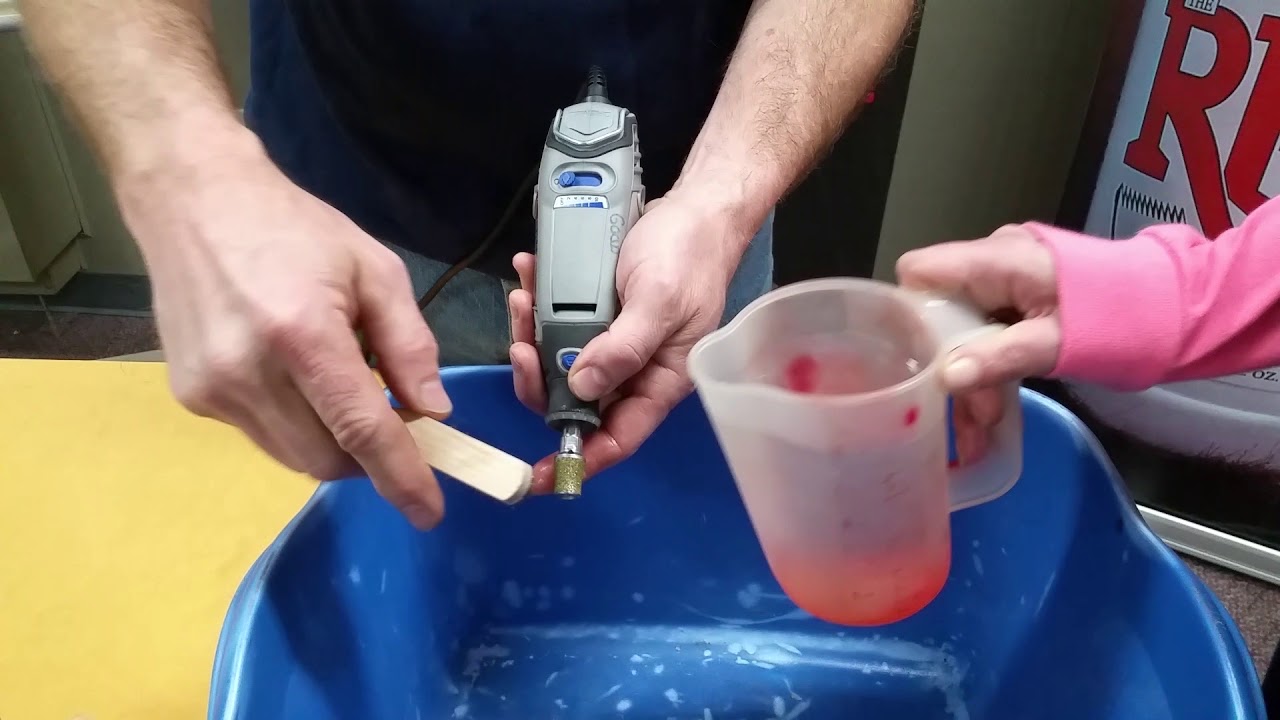 Diamagroove cleaning the Diamagroove tool