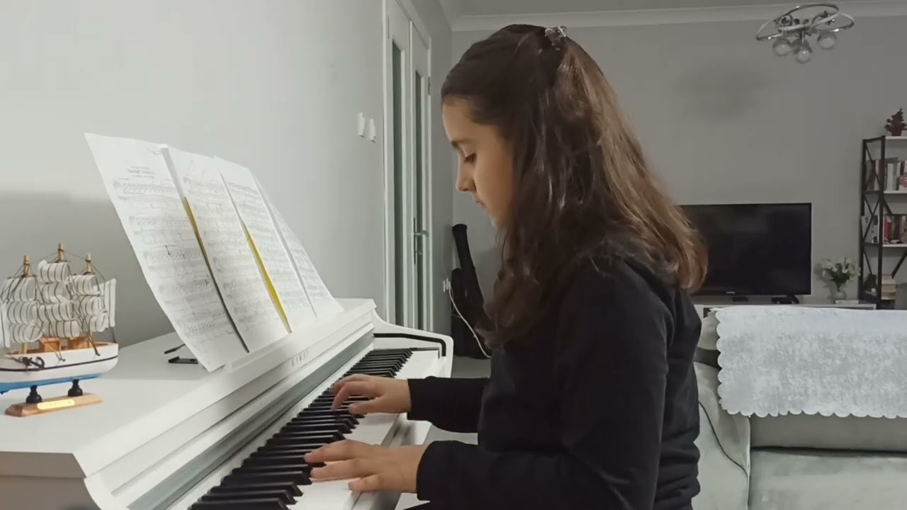 Beethoven-Moonlight Sonata (Ayışığı Sonatı),(Full) Piyano 9 yaş