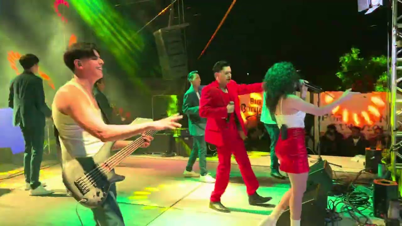 Dkdaz Te invito a Bailar Sin control en vivo san Luis Teolocholco tlaxcala 
