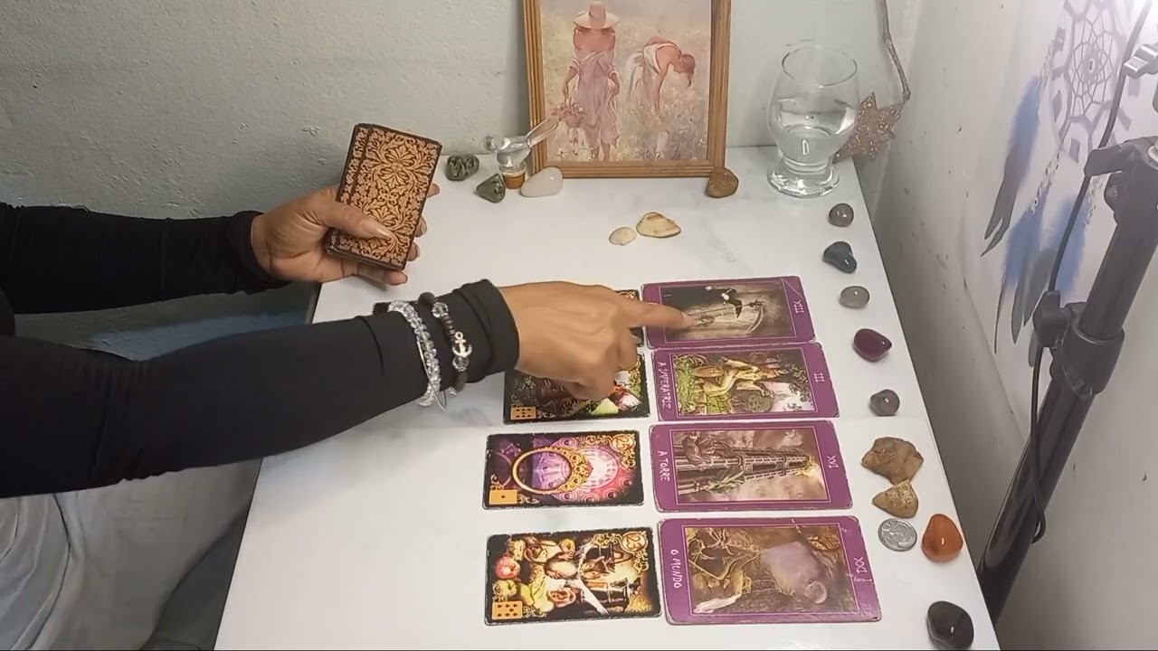 LIBRA UMA DESCONSTRUÇÃO  PARA  UM RENASCIMENTO  .