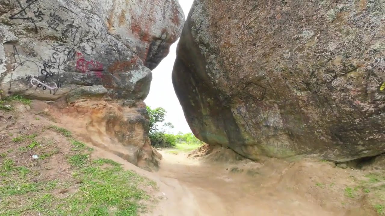 Morro do Paranambuco, Baixada Santista Itanhaem Beach Street view.