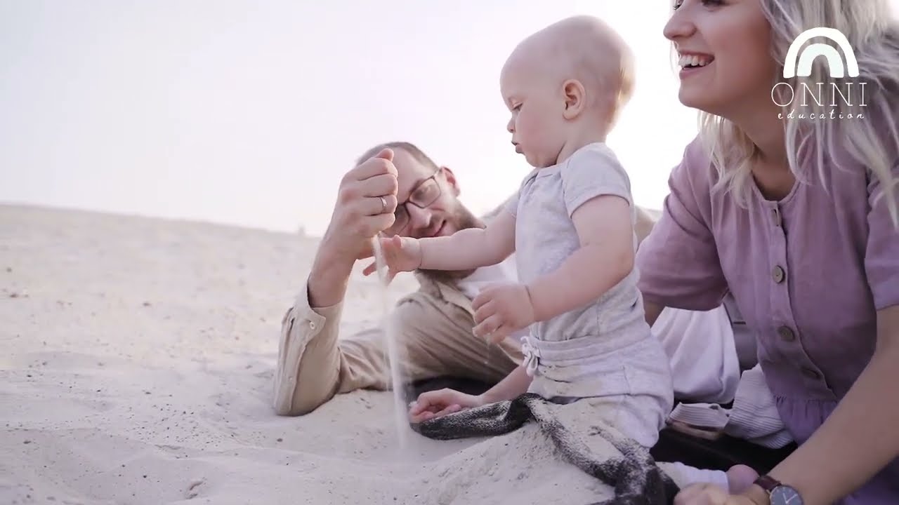 How to raise happy kids?