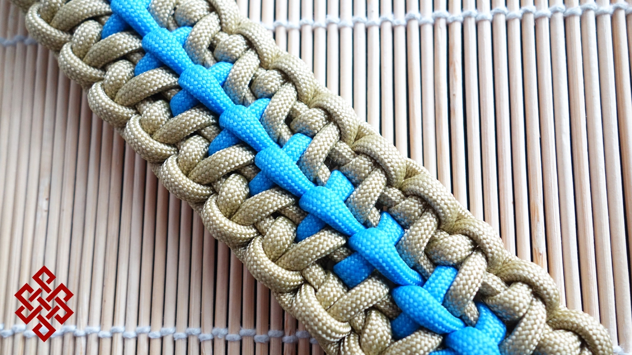 How to Make the Trailblazer Paracord Bracelet Tutorial