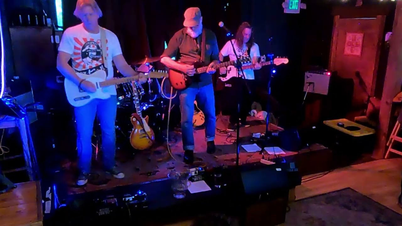 Why Cant I Touch It - The Buzzcocks cover by Cheap Scenery