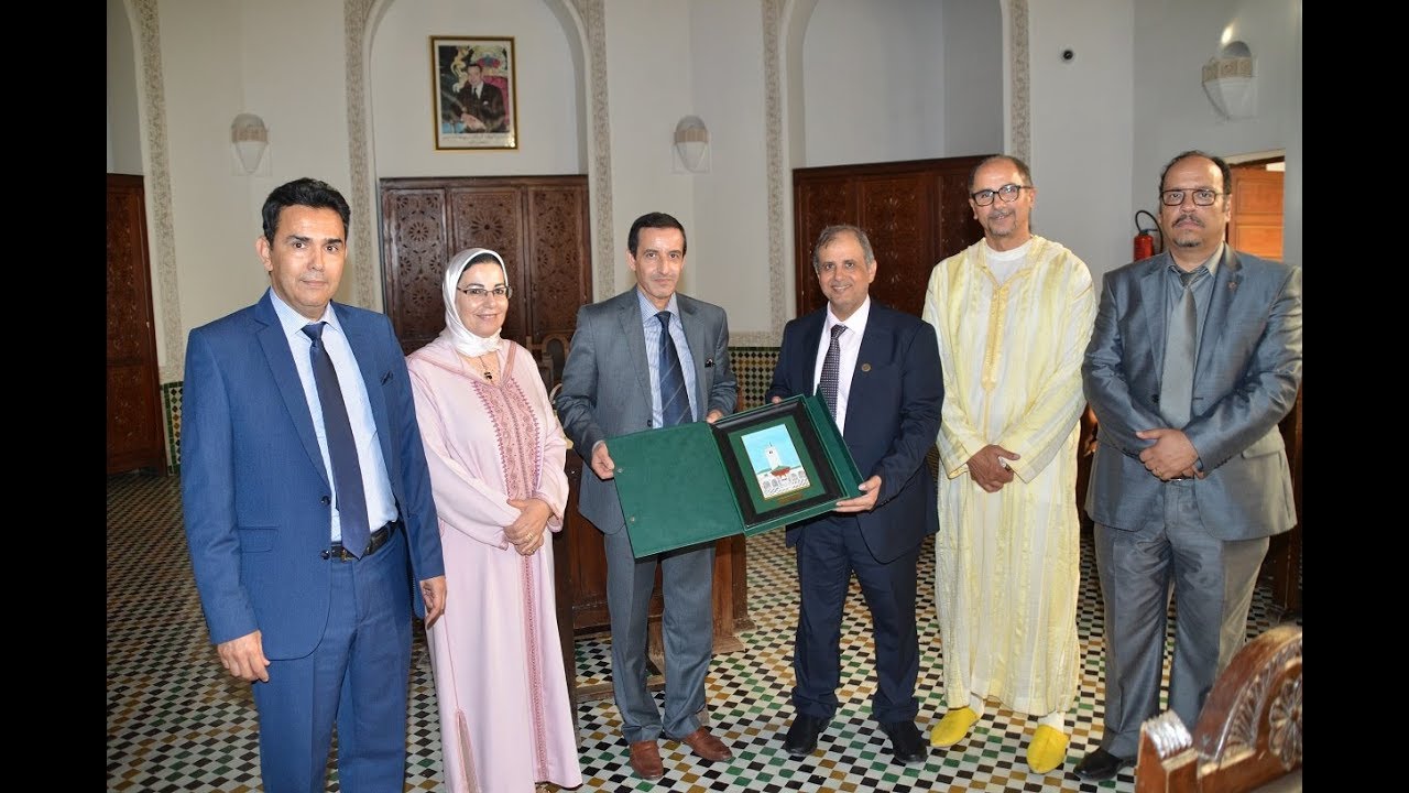 رئيس الجامعة العربية المفتوحة  معالي الدكتور محمد الزكري في رحاب خزانة القرويين ومدرسة الصفارين بفاس