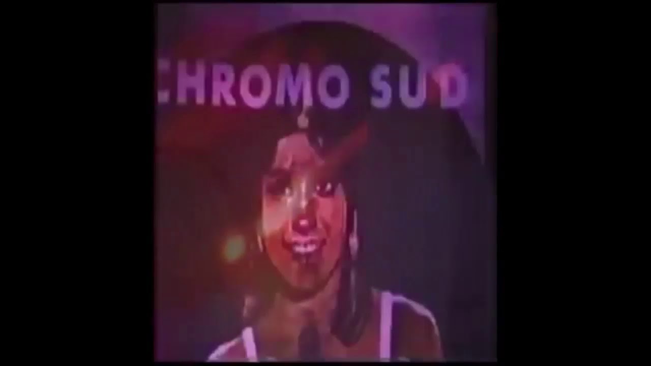 Ντέφ 1 Distorted Visuals