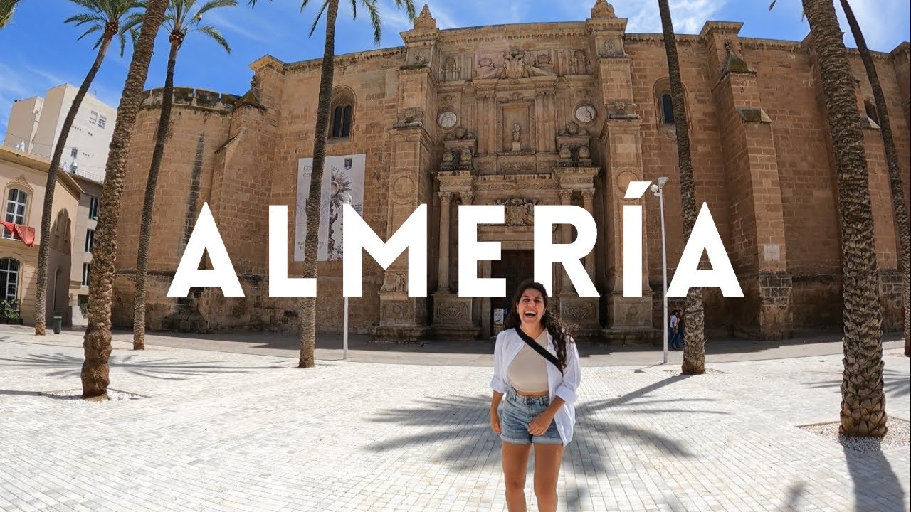 Recorriendo la ciudad de ALMERÍA | Lugares que no te puedes perder!