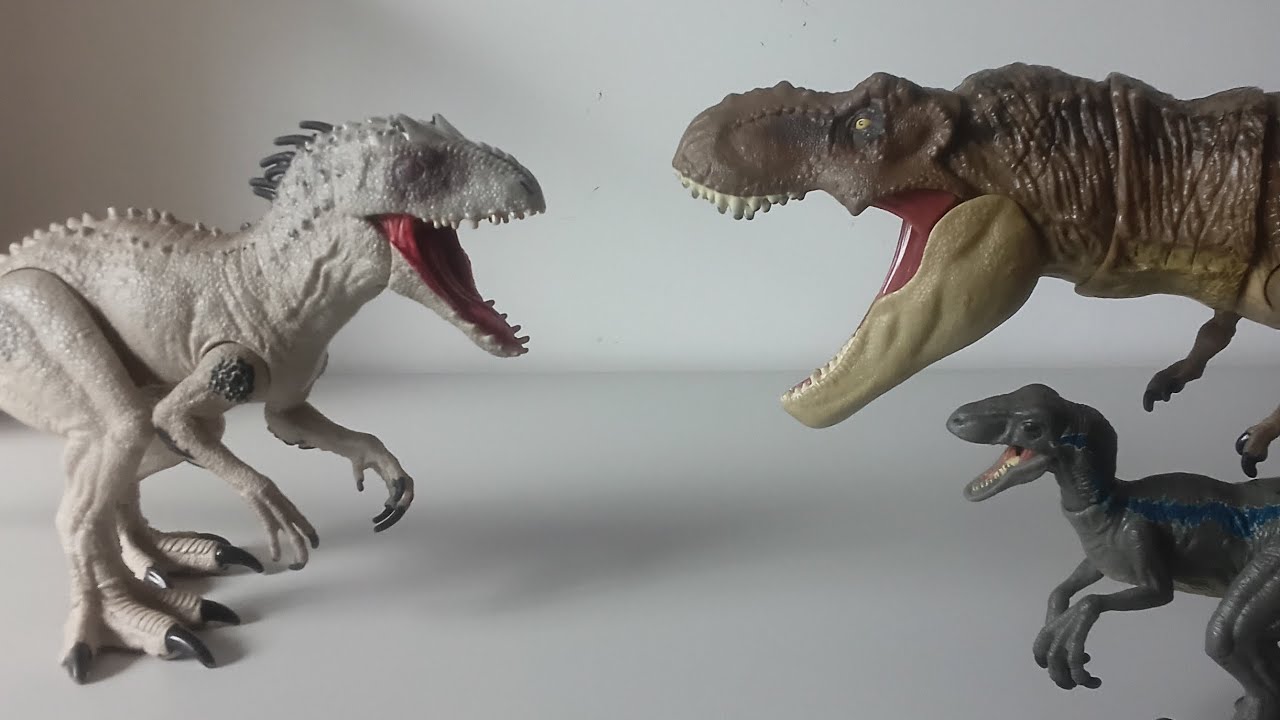 Rexy e Blue vs Indominus rex (batalha final)