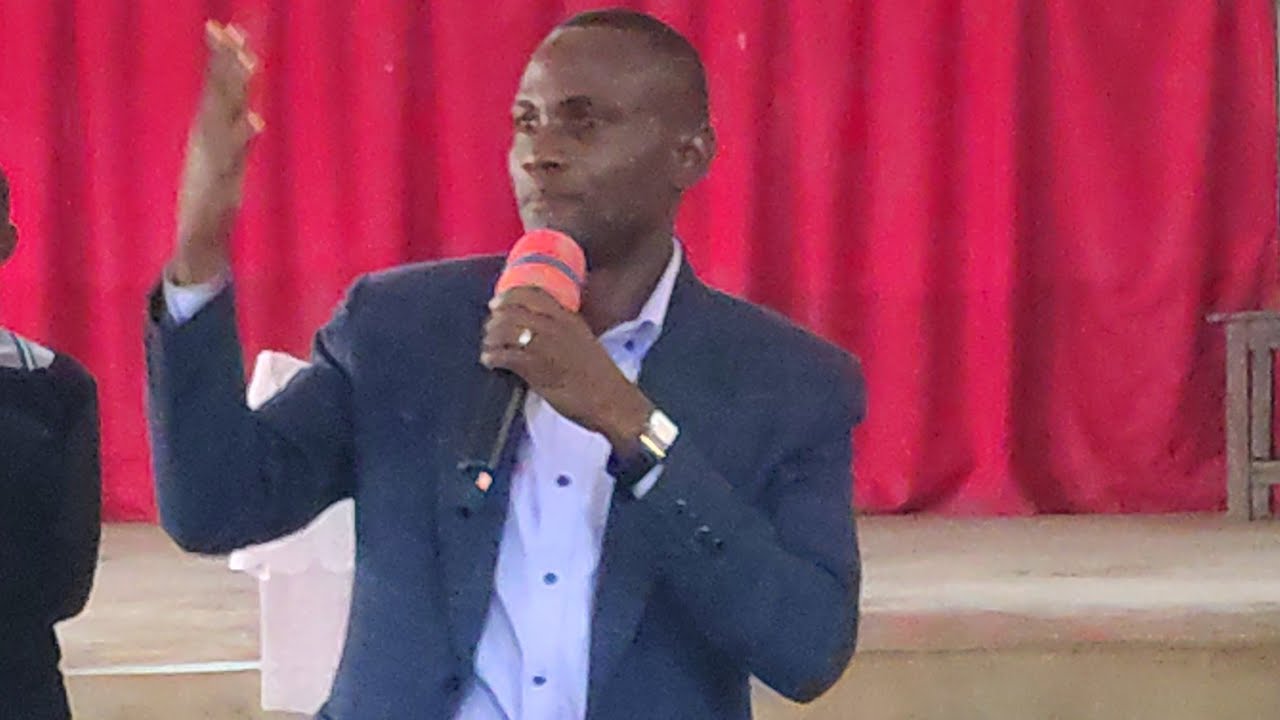 We must manifest the glory of God. (live service) Pr. Mukisa Peter rich