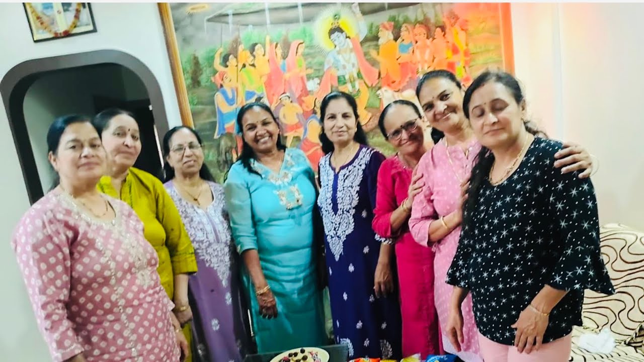 Happy Birthday Mummy❤️ | ૪૦ વર્ષ બાદ ફરી મળ્યા, વર્ષો વીતી ગયા, પણ મિત્રતા એ જ રહી. 