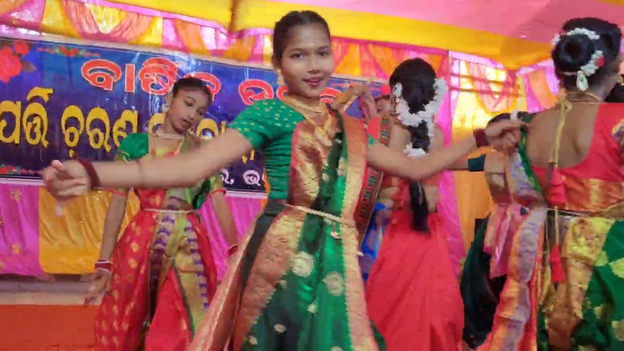 Love of Radha Krishna//Krishna bina// Annual Function on A.C High school Ghanteswar. Class 8