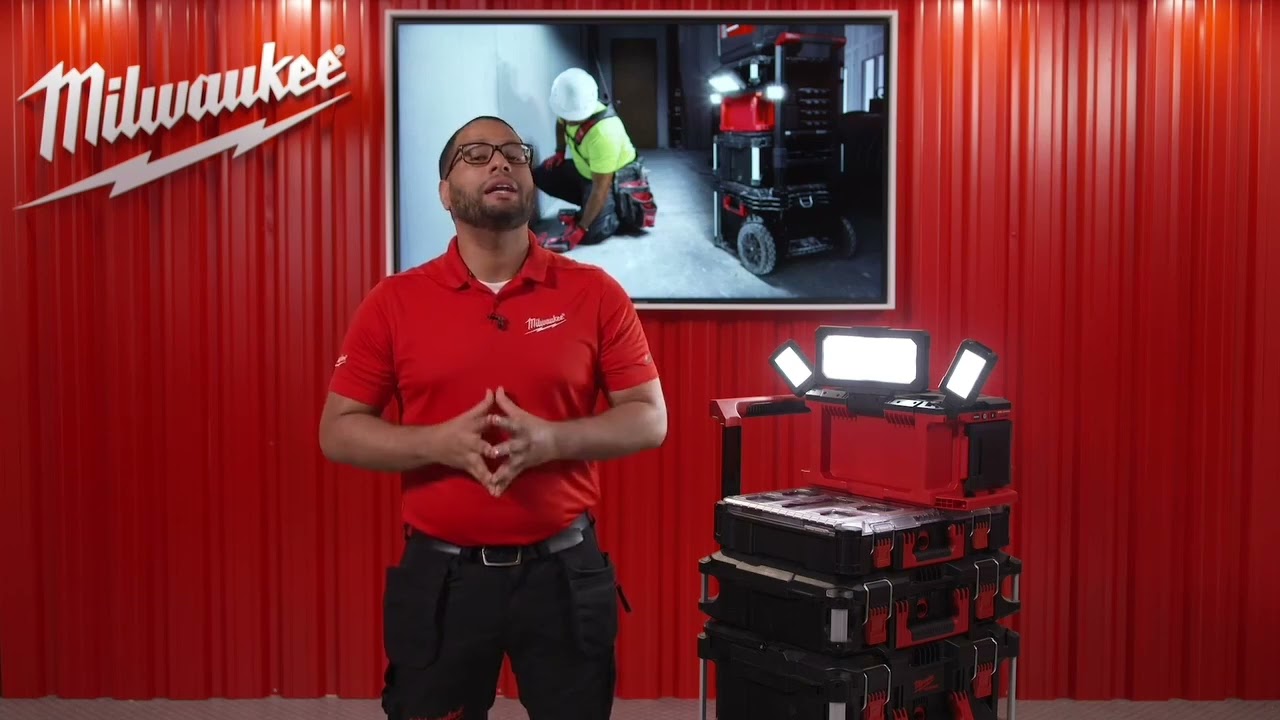 Milwaukee M18POAC-0 Area Light Charger from Power Tools UK