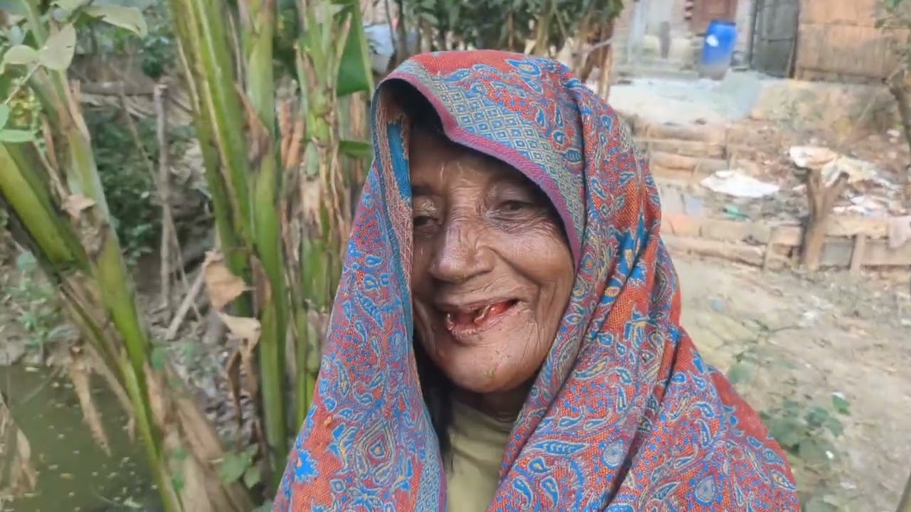 সেই অসহায় চাচিকে কম্বল দিলাম।