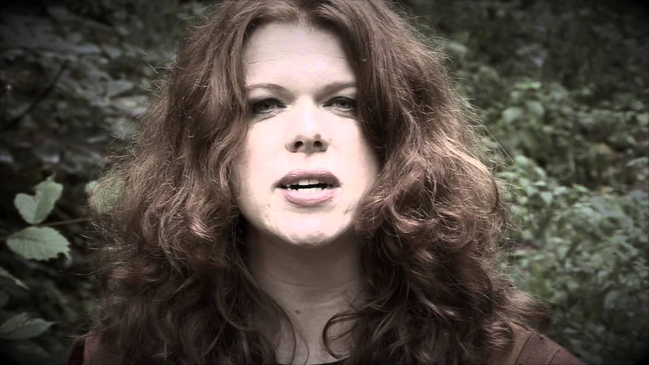 D&uacute;shl&aacute;n Ch&uacute; Chulainn - an d&oacute;igh leis an aip a imirt