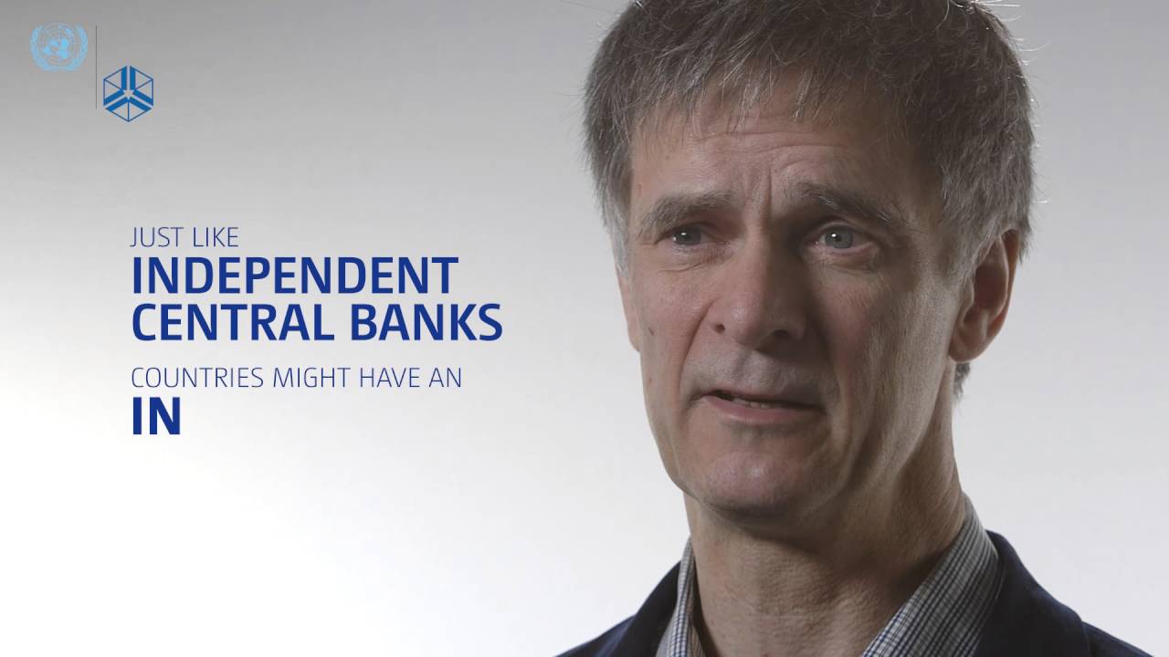 Rick Van Der Ploeg:  Short term and long term thinking | Extractive industries and development