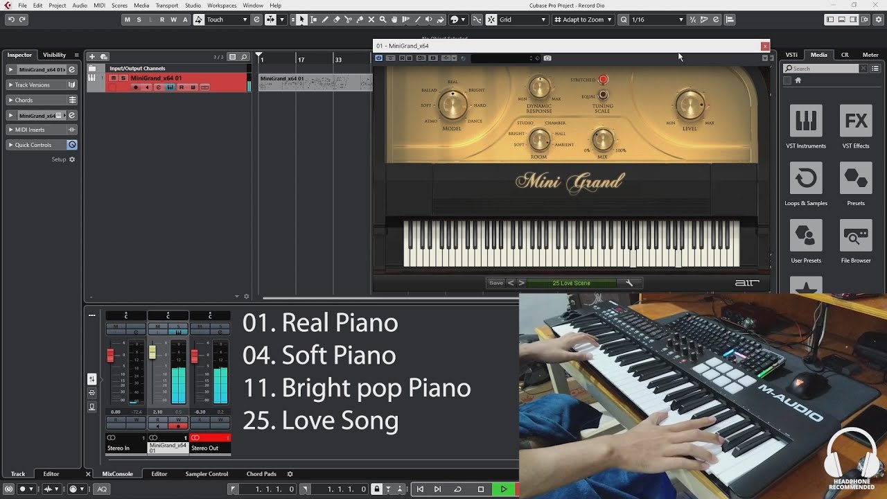 M-Audio Oxygen 61 MKIV + VST Mini Grand (It's Really Awesome!)