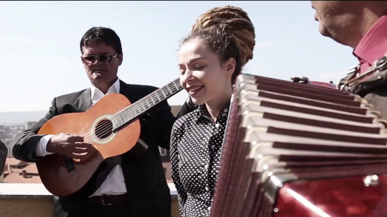 Rona me Grupin e Pëllumb Elmazit - Kasmangjesa tu Naxhije