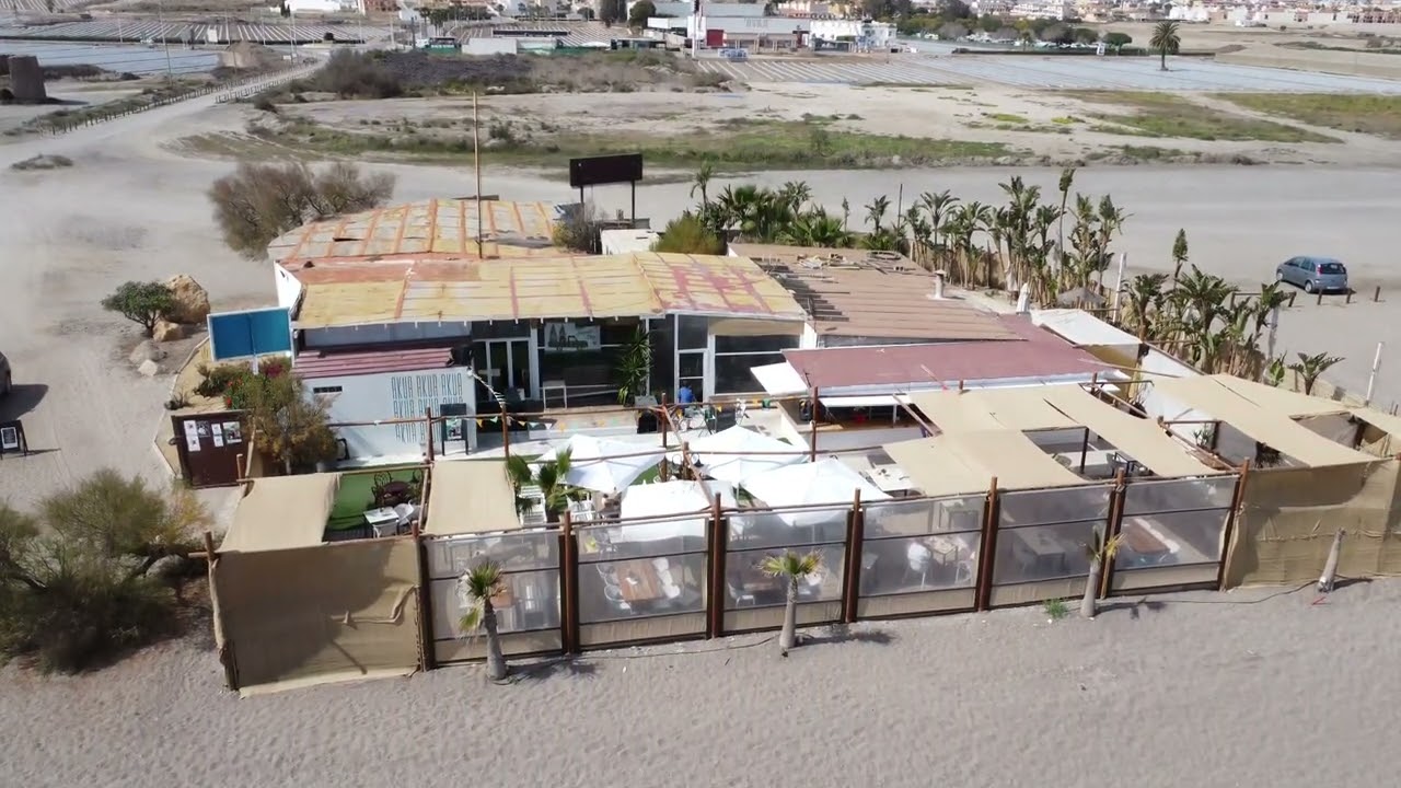 Akua Beach Bar. Palomares Beach, Almeria, Spain