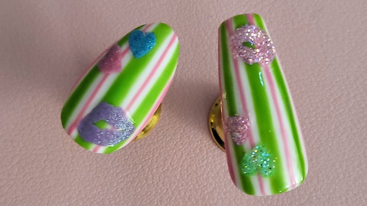 Day 12 of 14, easy Valentine's Day nails #vdaynails #bornprettygelpolish #diynails #nailinspo 