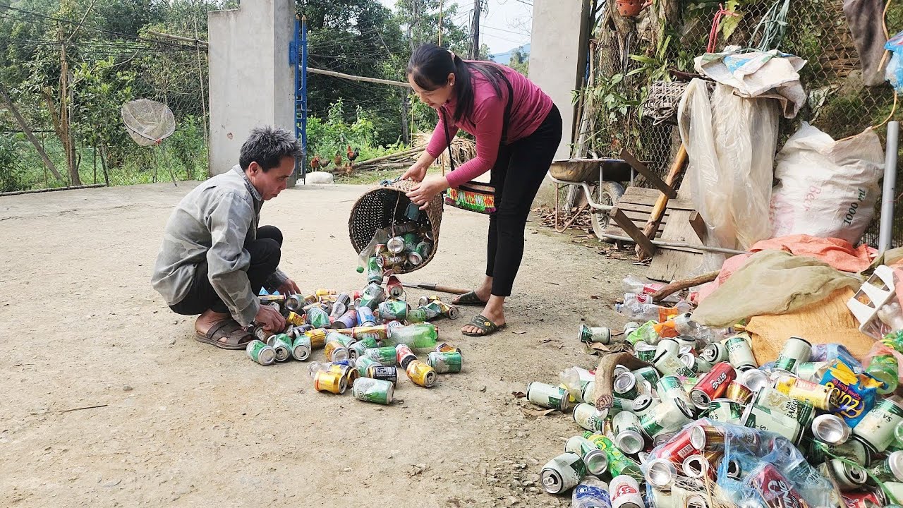 The process of wandering without a home, eking out a living by collecting scrap metal.